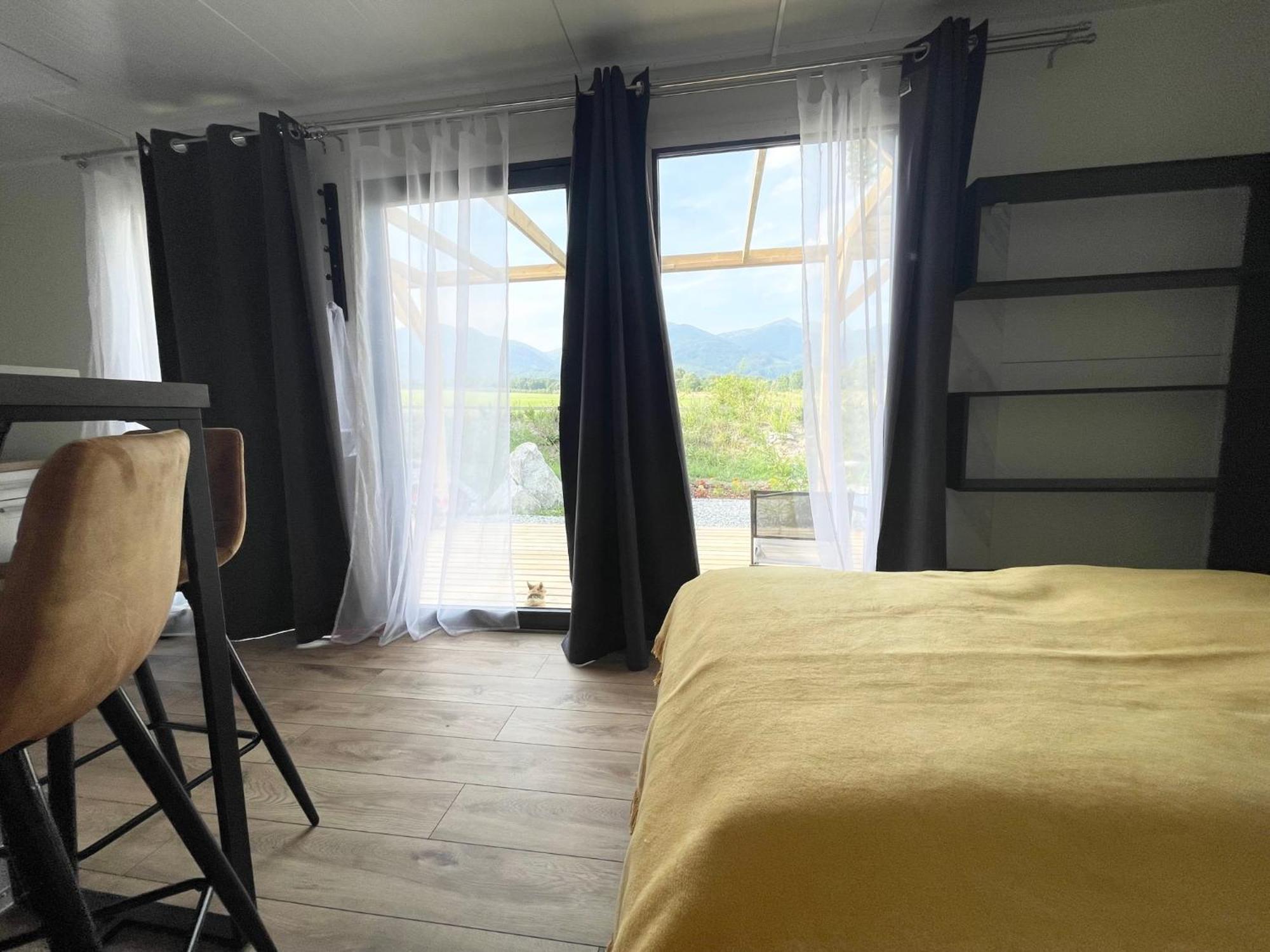 TuranyTiny House With Mountain Views公寓 外观 照片
